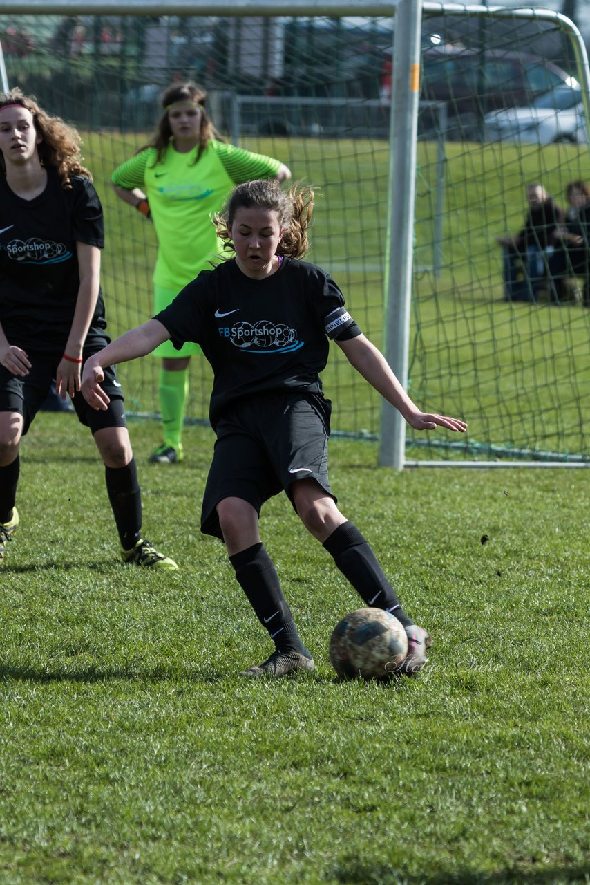 Bild 84 - C-Juniorinnen SV Steinhorst/Labenz - TSV Friedrichsberg-Busdorf : Ergebnis: 5:0